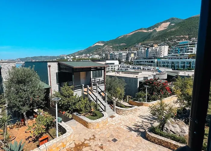 Aqua Holiday Apartments