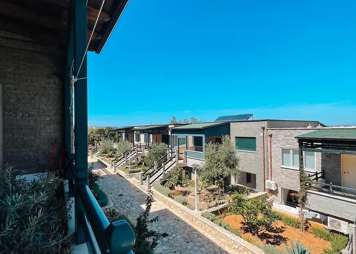 Aqua Holiday Apartments